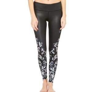 Alo Yoga Black and White  Butterfly Leggings Women’s Size S